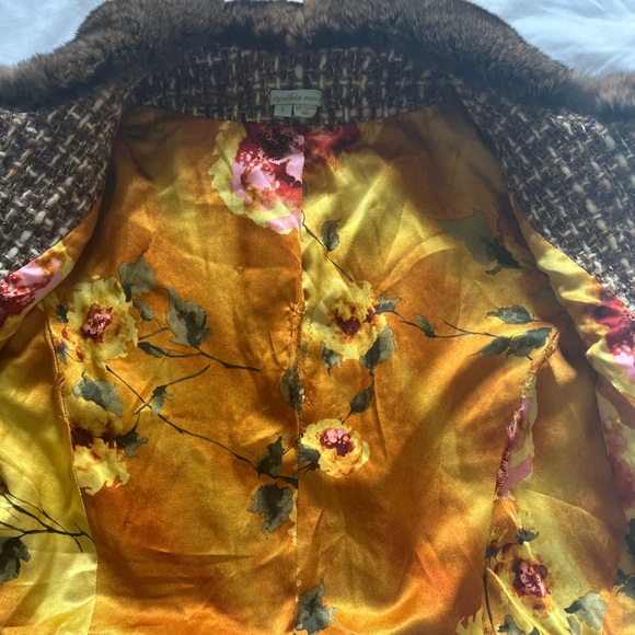 Vintage Cynthia Rose tweeted blazer jacket with mink fur trim. - Picture 4 of 10